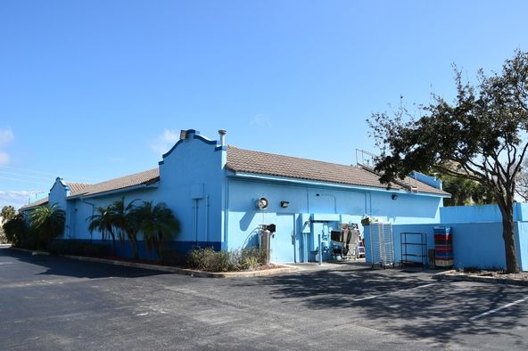 1352 S US Highway 1, Jupiter, FL 33477